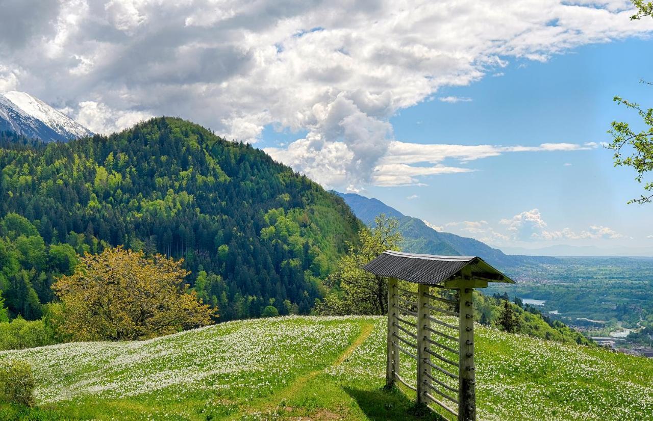 Apartments Pri Fencu Jesenice Bagian luar foto
