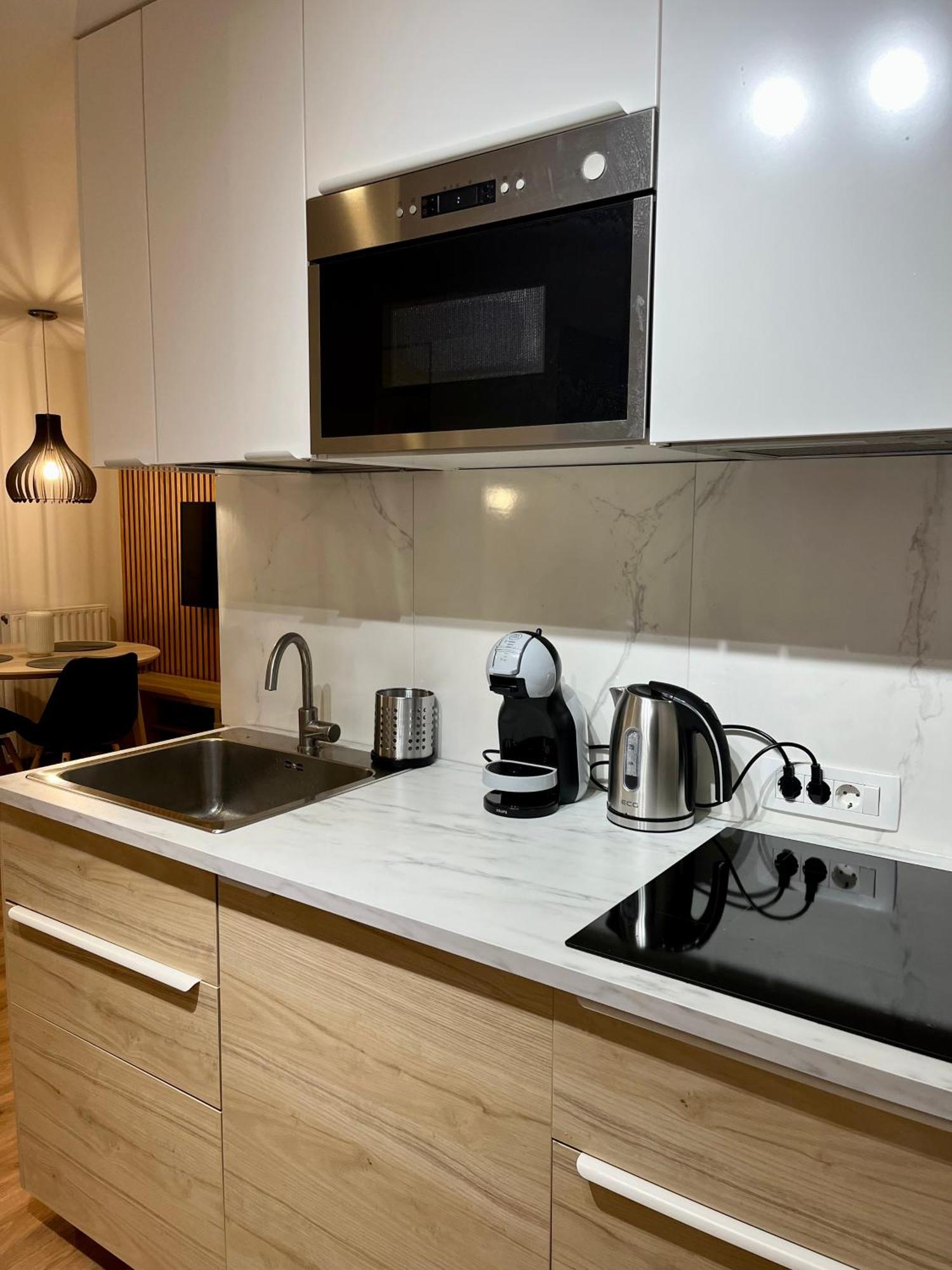 Apartments Pri Fencu Jesenice Bagian luar foto